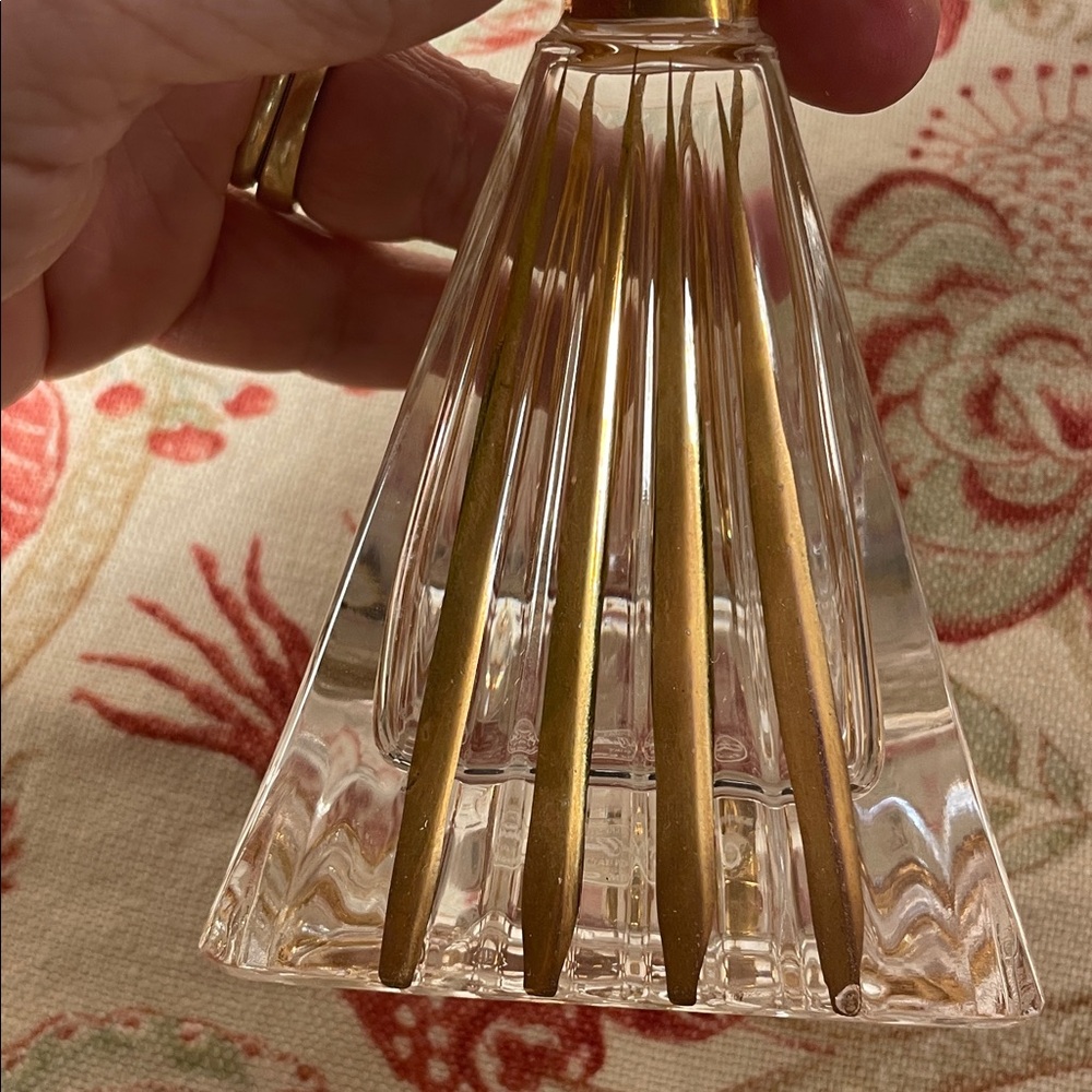 Royal Gallery Lead Crystal Glass Perfume with Topper and Striated Gold Accents - Picture 13 of 13